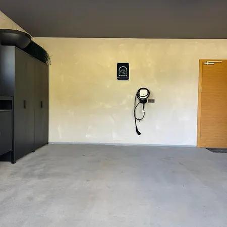 Anton's - & アパート フェルデン・アム・ヴェルターゼー