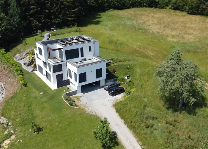 Anton's - & * Velden am Wörthersee